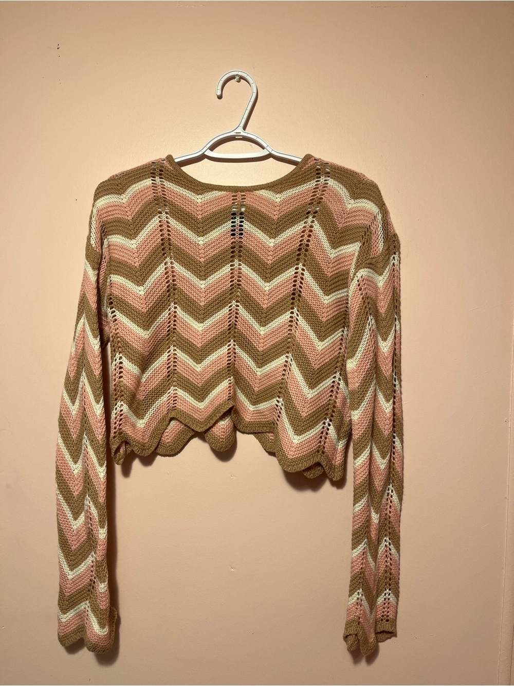 T.J.Maxx Chevron Knit Cropped Sweater in Pink, White, Tan